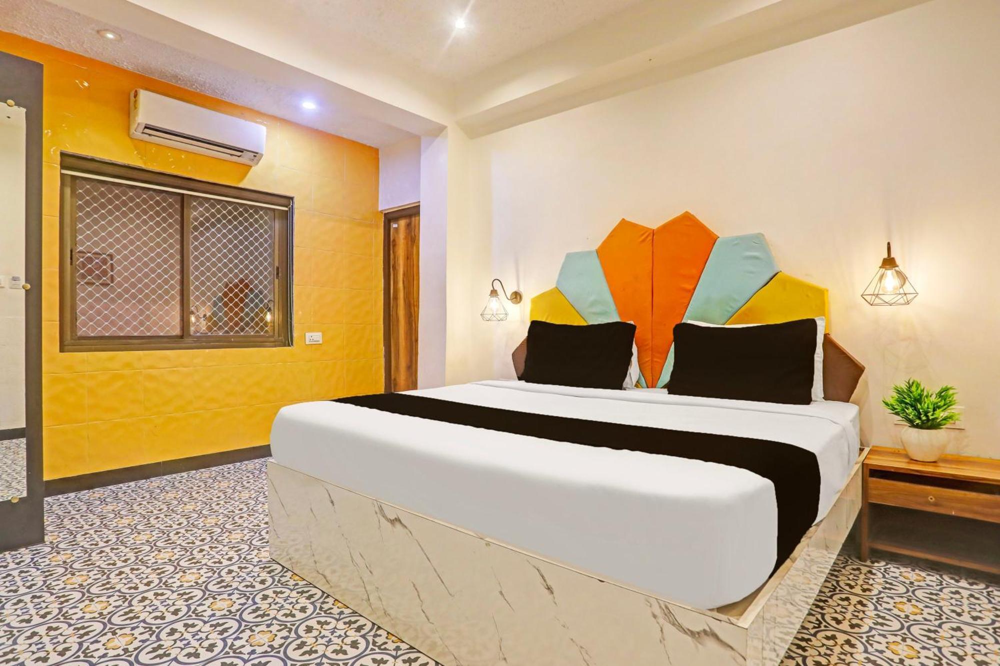 Super Townhouse Cantonment Varanasi Formerly Sarin Inn Εξωτερικό φωτογραφία
