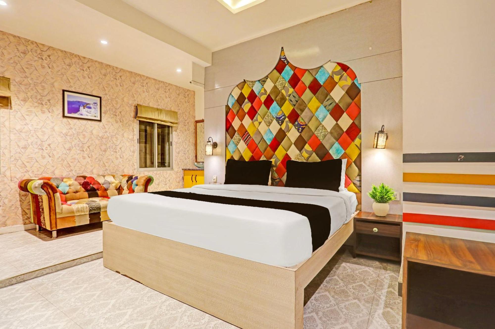 Super Townhouse Cantonment Varanasi Formerly Sarin Inn Εξωτερικό φωτογραφία